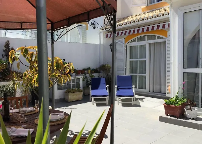 Lagos Beach Villa