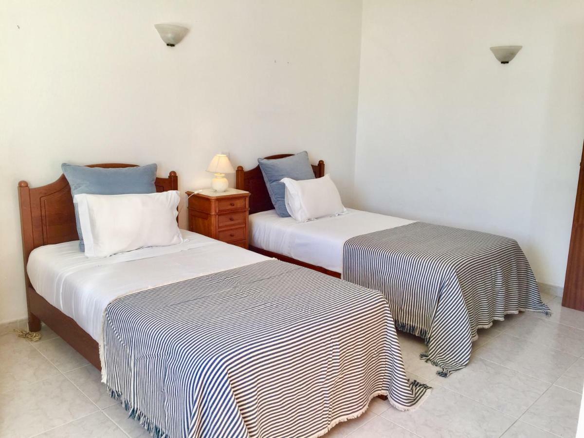 Villa Lagos Beach Villa *